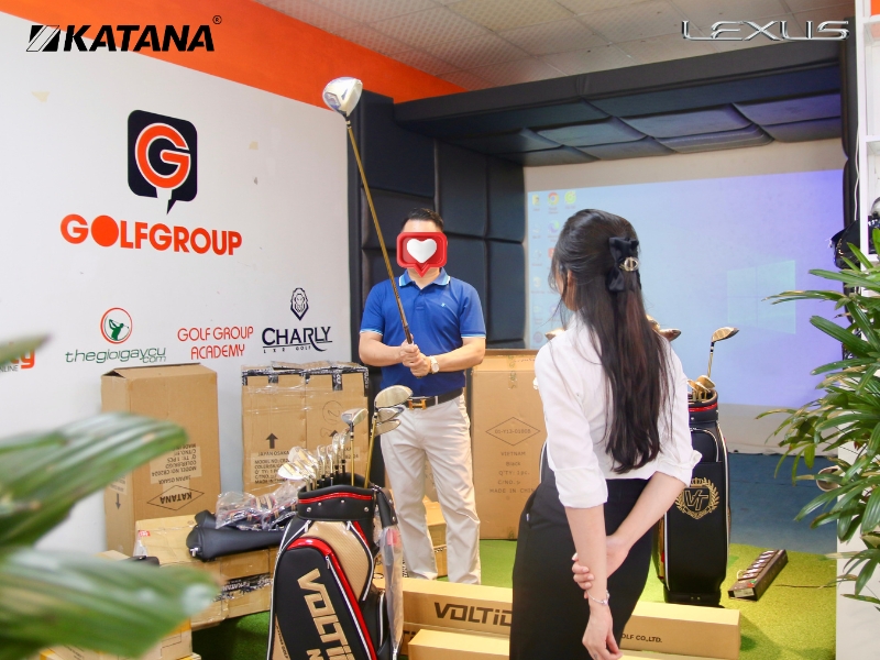 Katana Golf “Đánh Gục" Trái Tim Golfer Từ Cái Nhìn Đầu Tiên