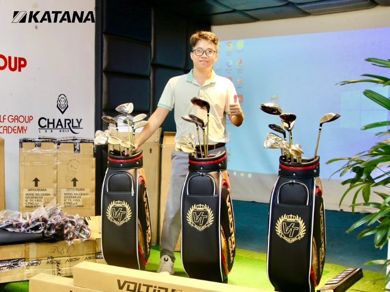 Bộ Gậy Katana Golf Gậy Ấn Tượng Với Thiết Kế Thể Hiện Gu Và Vị Thế Cá Nhân Của Người Sở Hữu